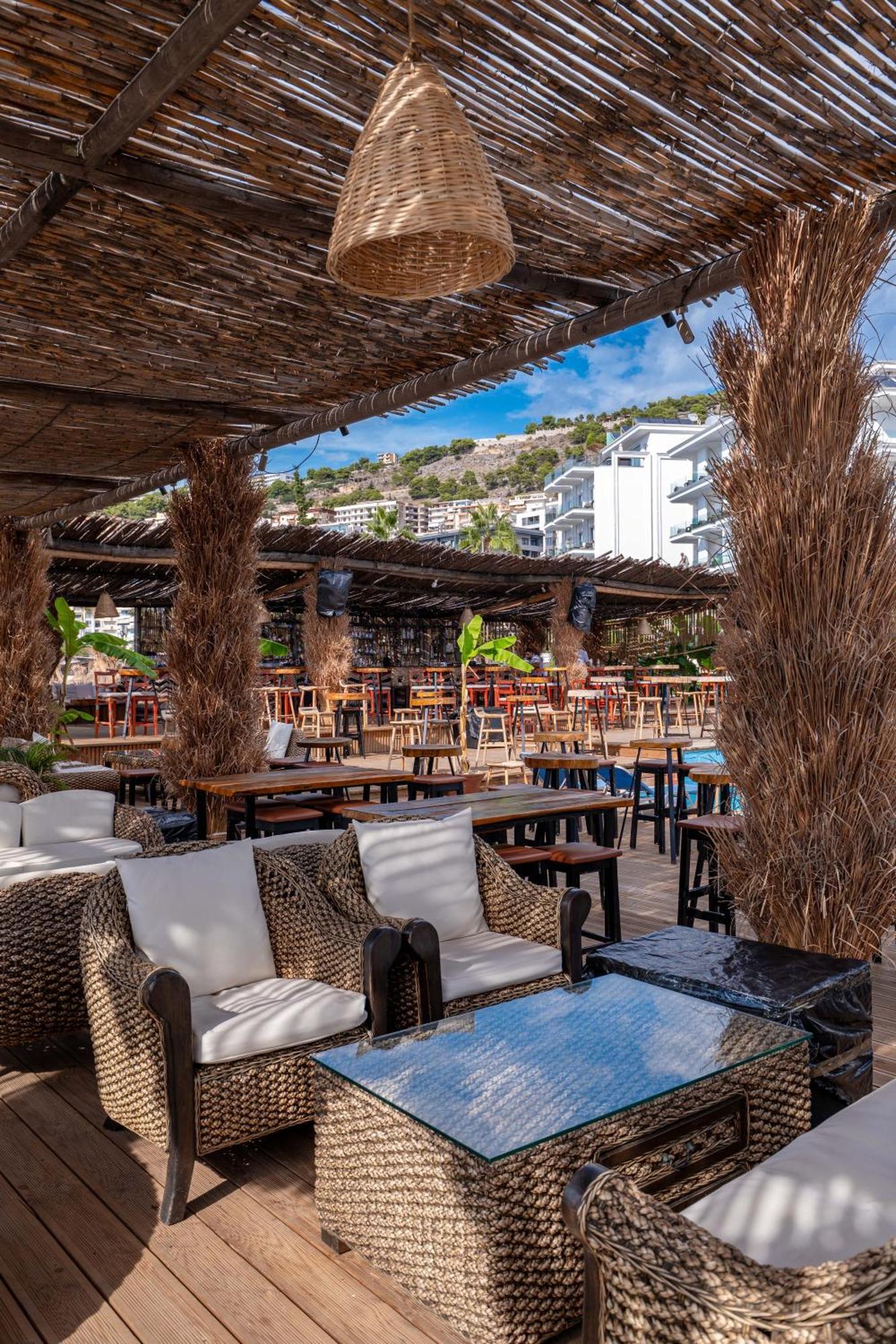Grand Sarandë