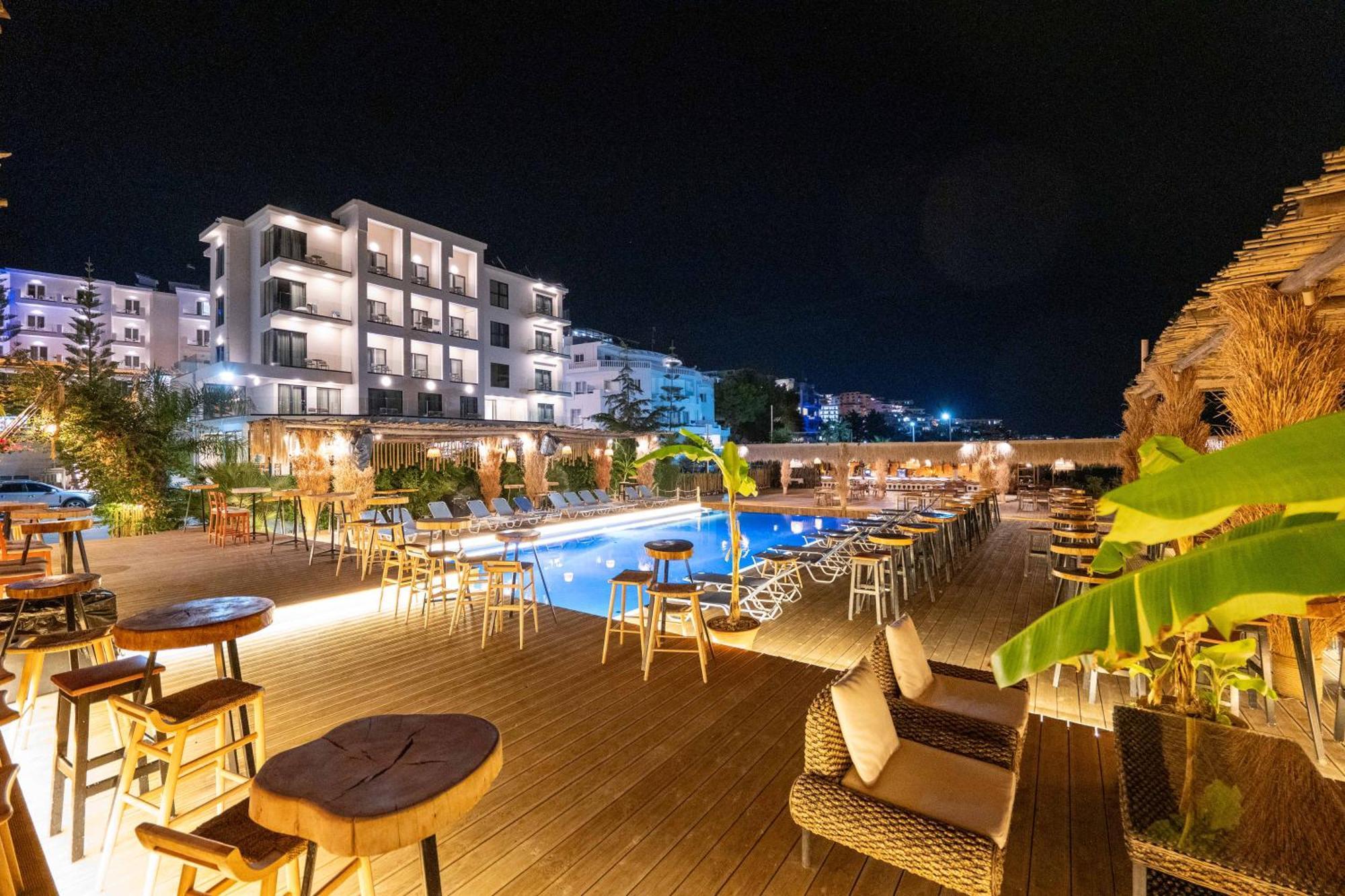 Grand Sarandë